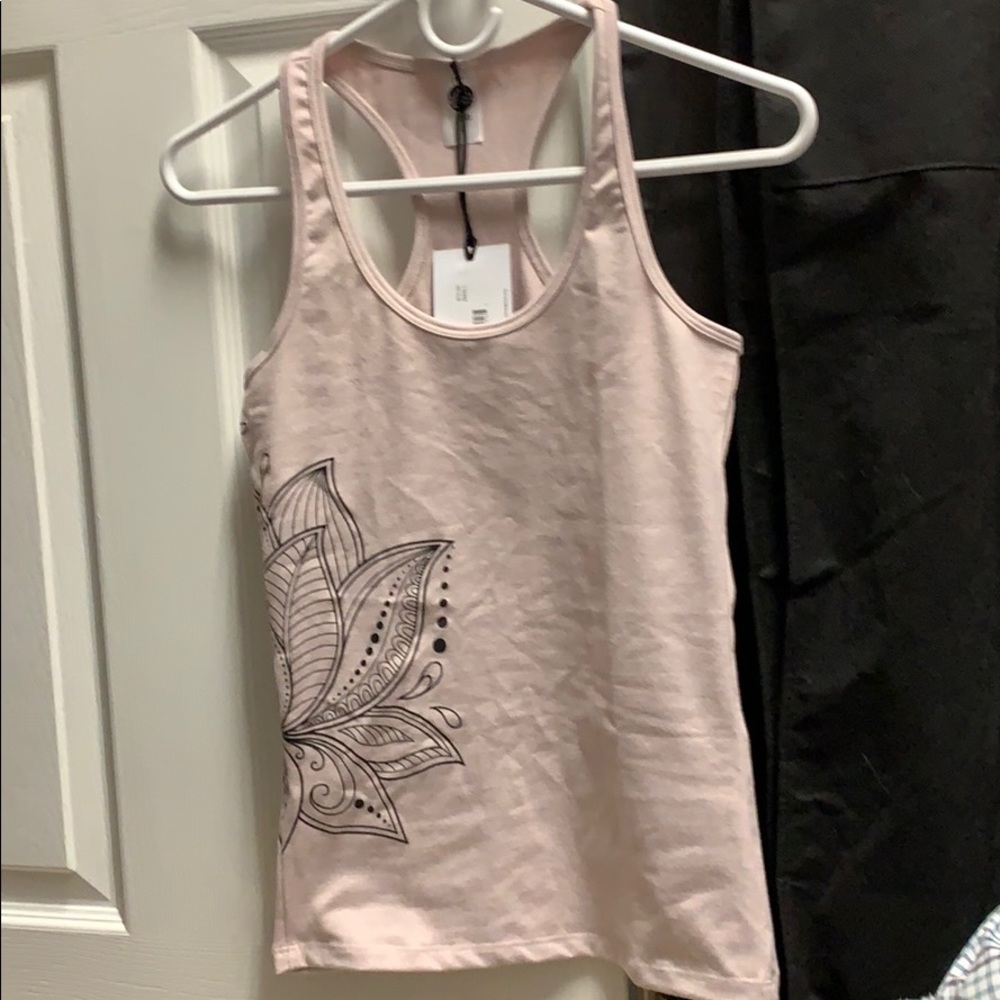 Jala pink yoga racerback tank. Size S. BNWT